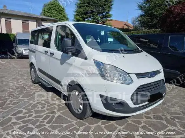 2017 Ford Tourneo