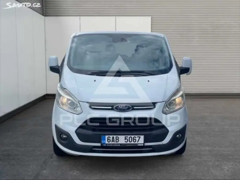 2017 Ford Tourneo