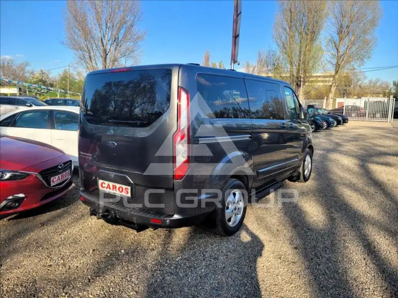 2017 Ford Tourneo