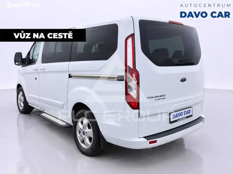 2017 Ford Tourneo