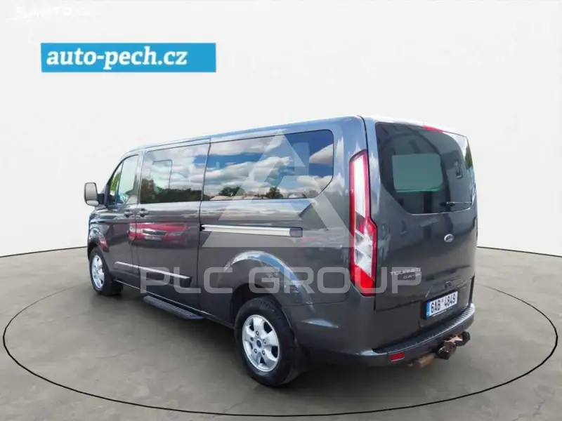 2017 Ford Tourneo