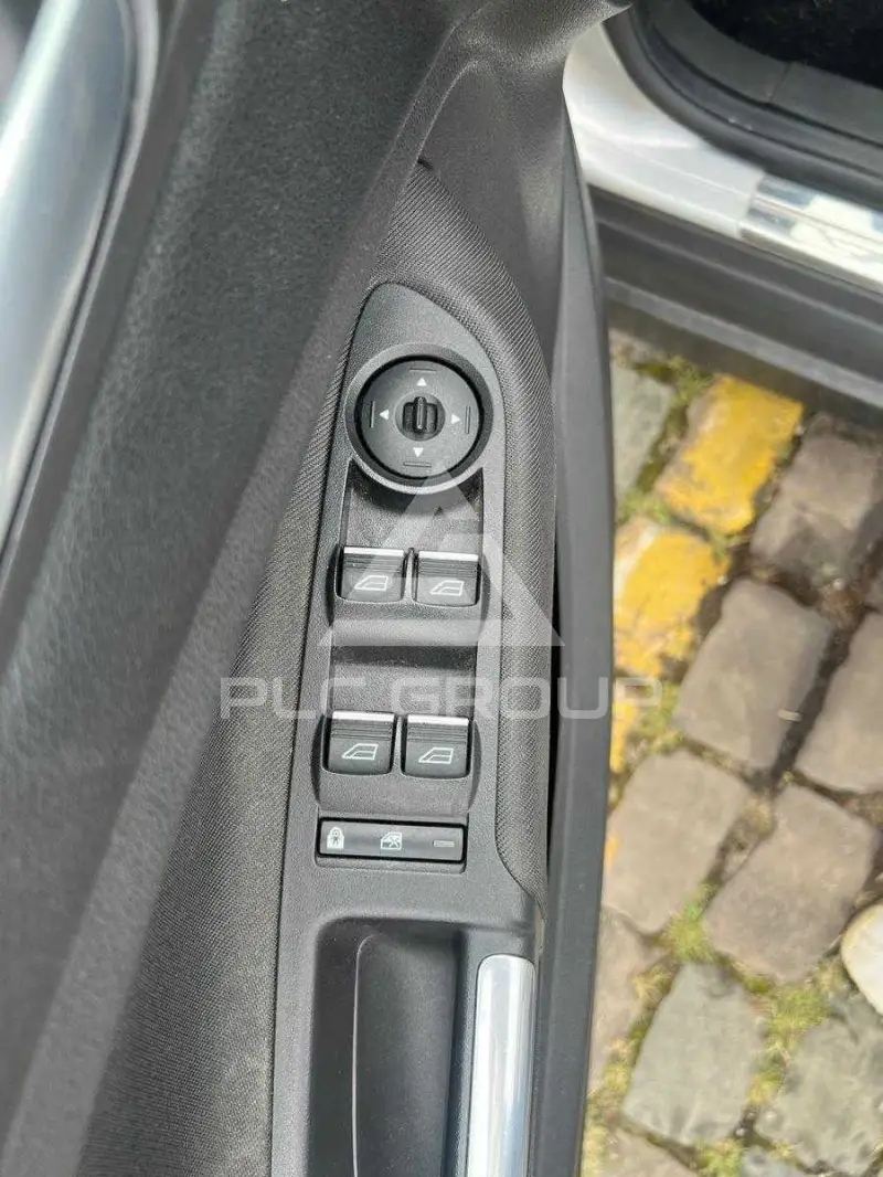 2017 Ford C-MAX