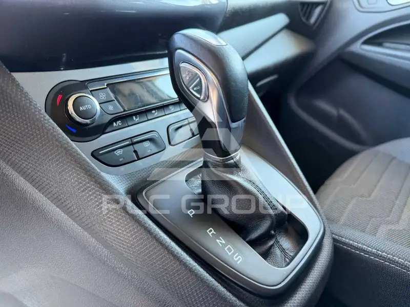 2017 Ford Tourneo