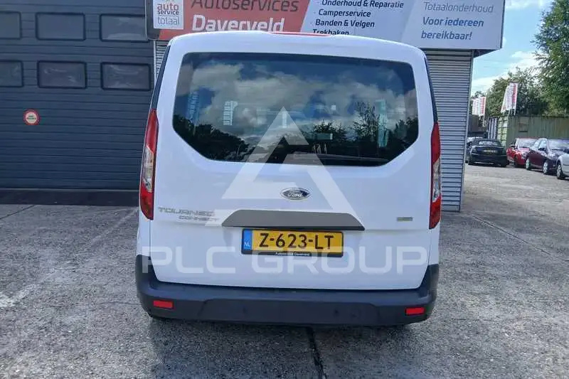 2017 Ford Tourneo