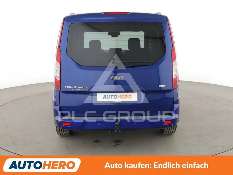 2017 Ford Tourneo