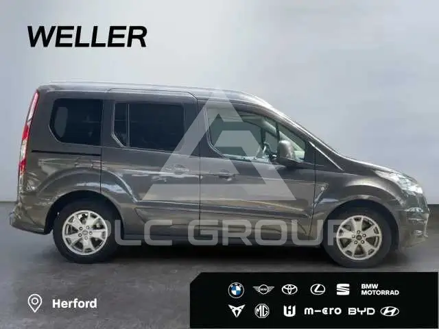 2017 Ford Tourneo