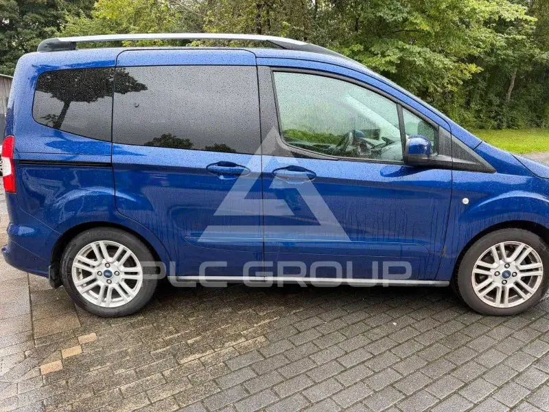 2017 Ford Tourneo