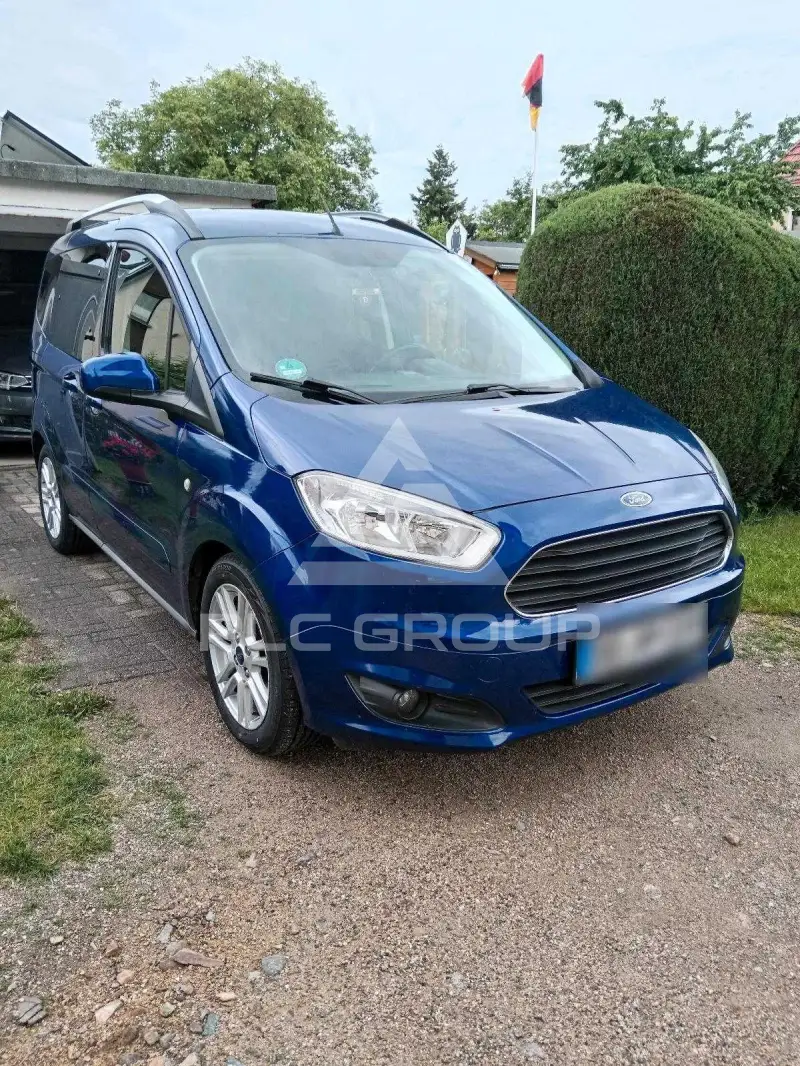 2017 Ford Tourneo