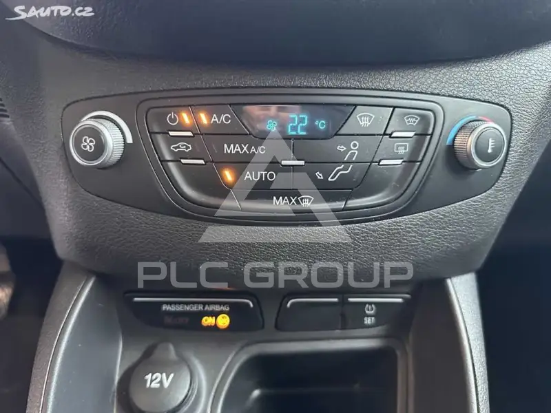 2017 Ford Tourneo