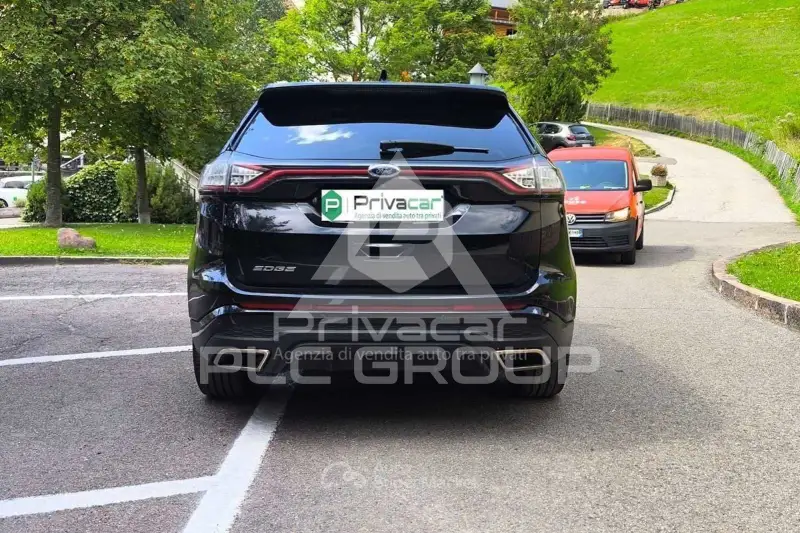2017 Ford EDGE