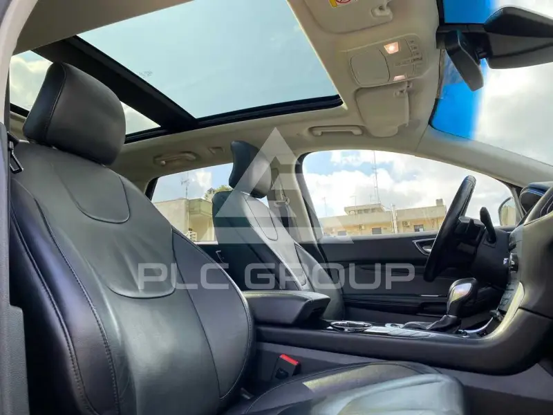 2017 Ford EDGE