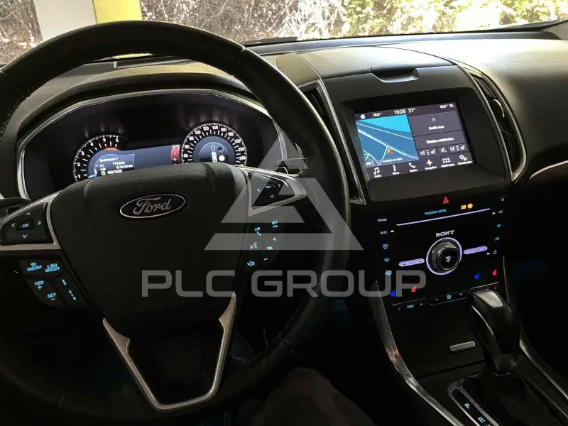 2017 Ford EDGE