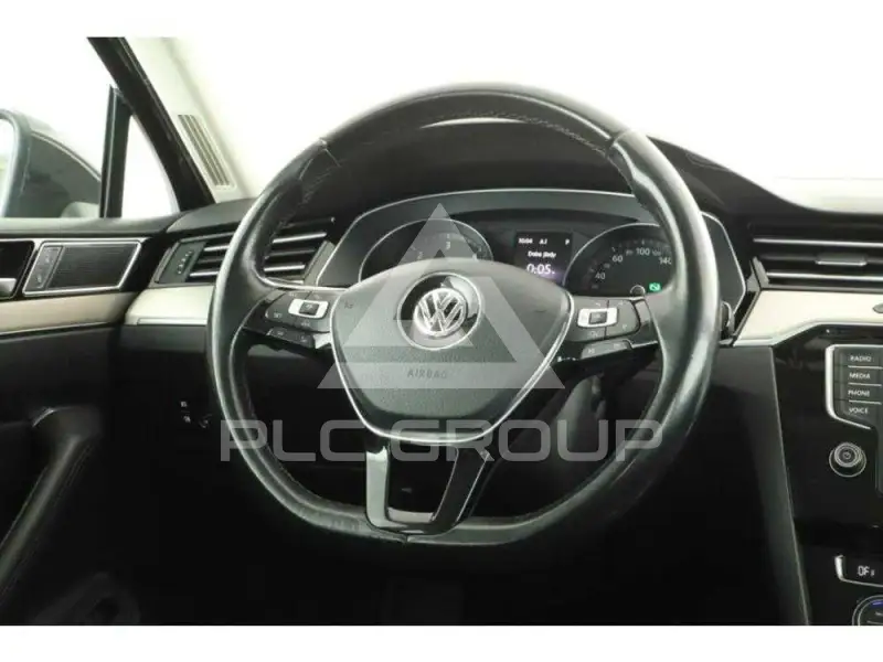2017 Volkswagen Passat