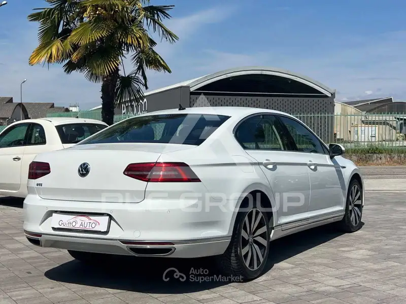 2017 Volkswagen Passat
