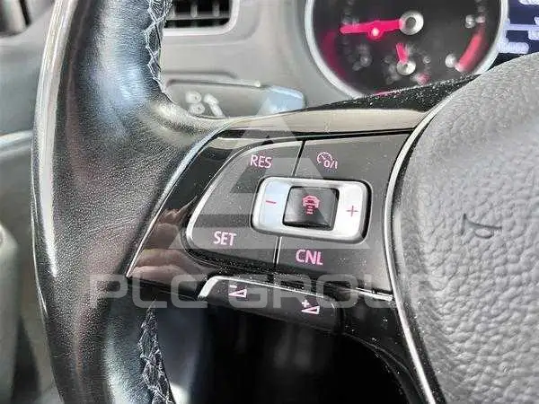 2017 Volkswagen Polo