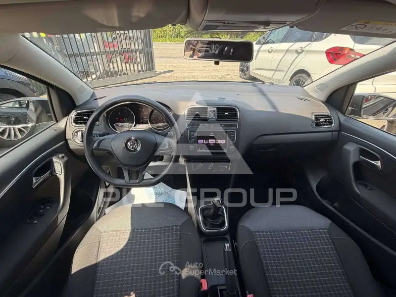 2017 Volkswagen Polo