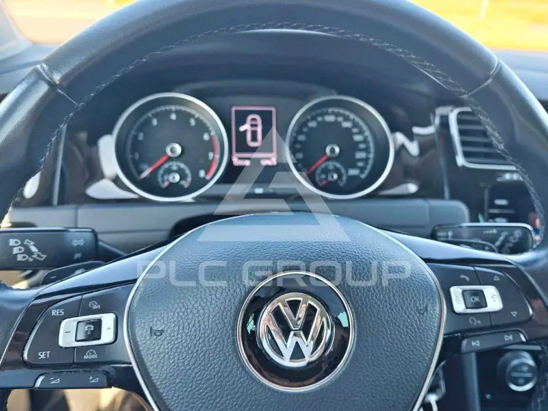 2017 Volkswagen GOLF