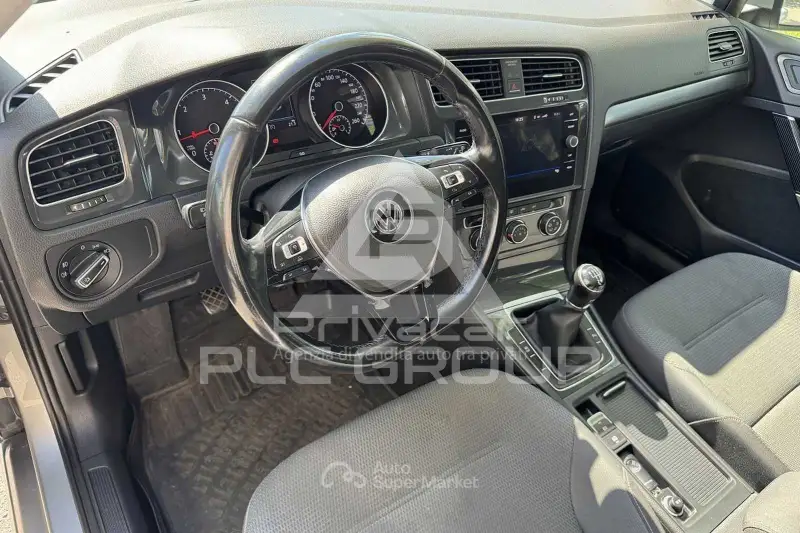 2017 Volkswagen GOLF