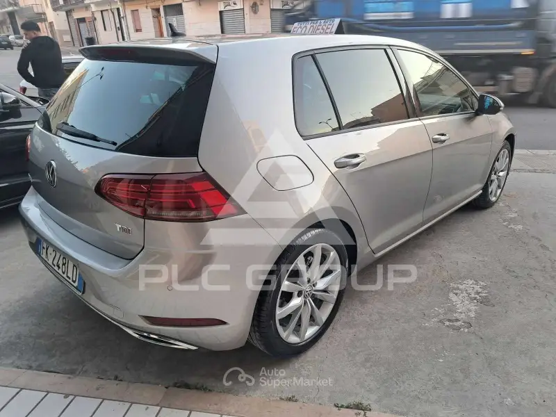 2017 Volkswagen GOLF