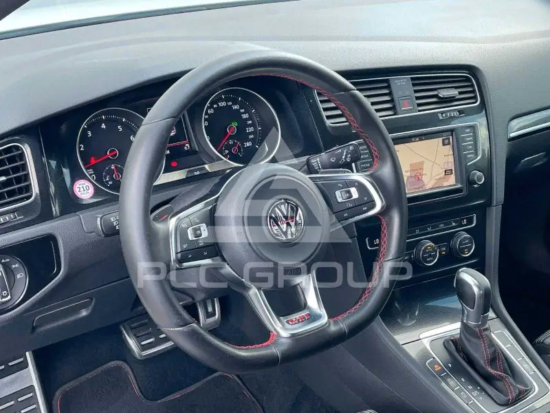 2017 Volkswagen GOLF