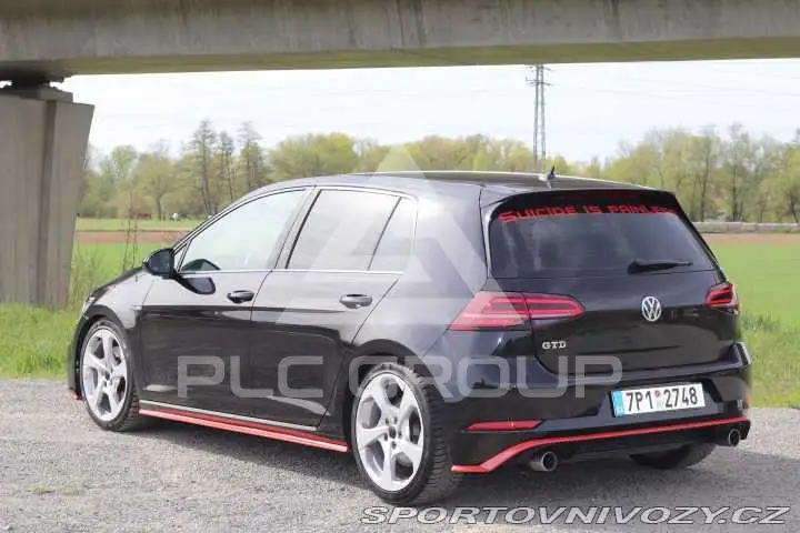 2017 Volkswagen GOLF