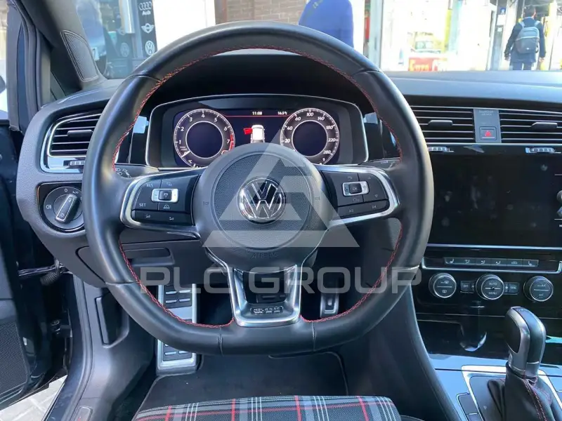 2017 Volkswagen GOLF
