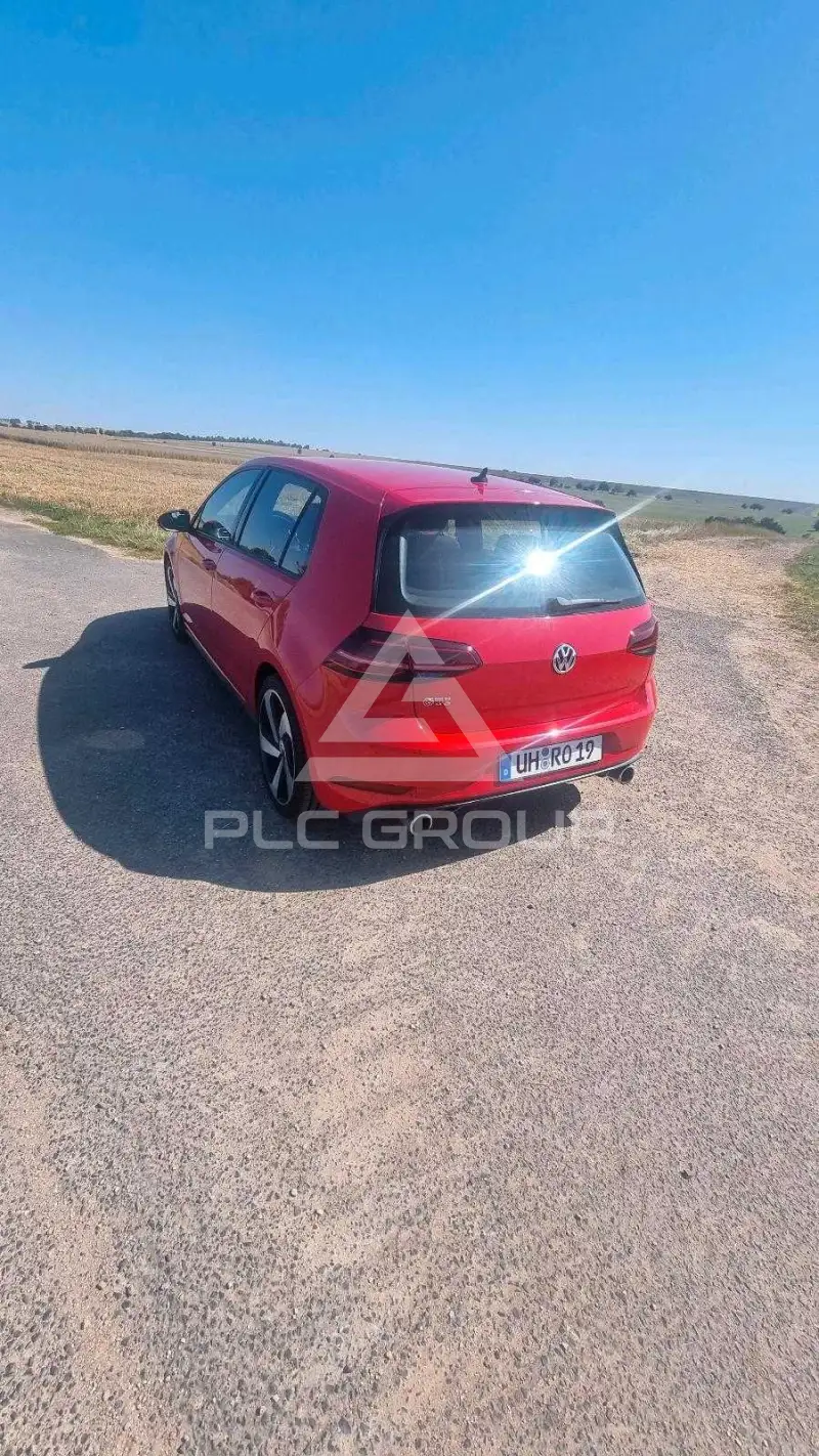 2017 Volkswagen GOLF