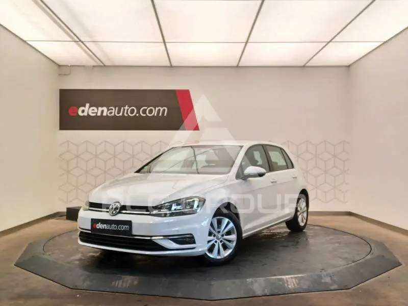 2017 Volkswagen GOLF