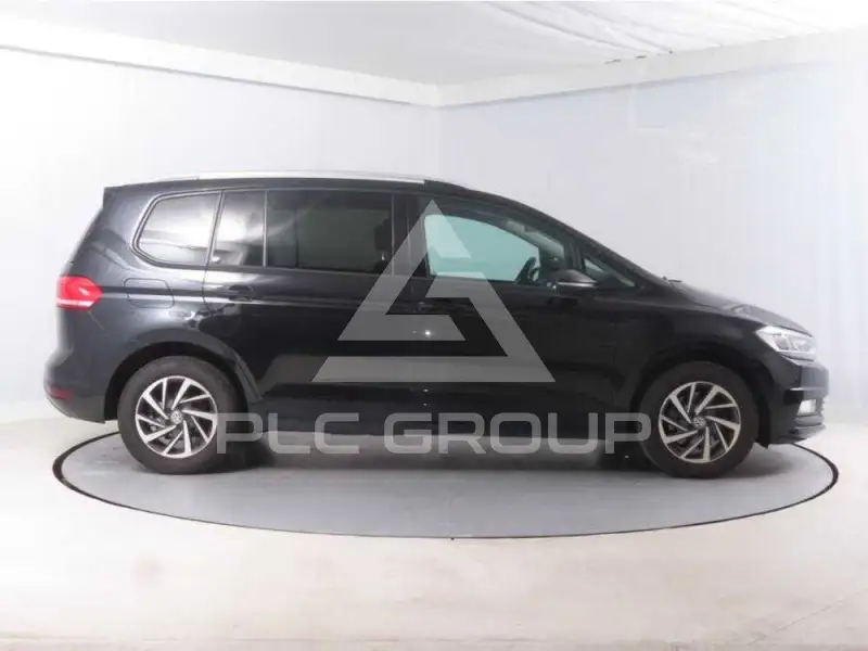 2017 Volkswagen Touran