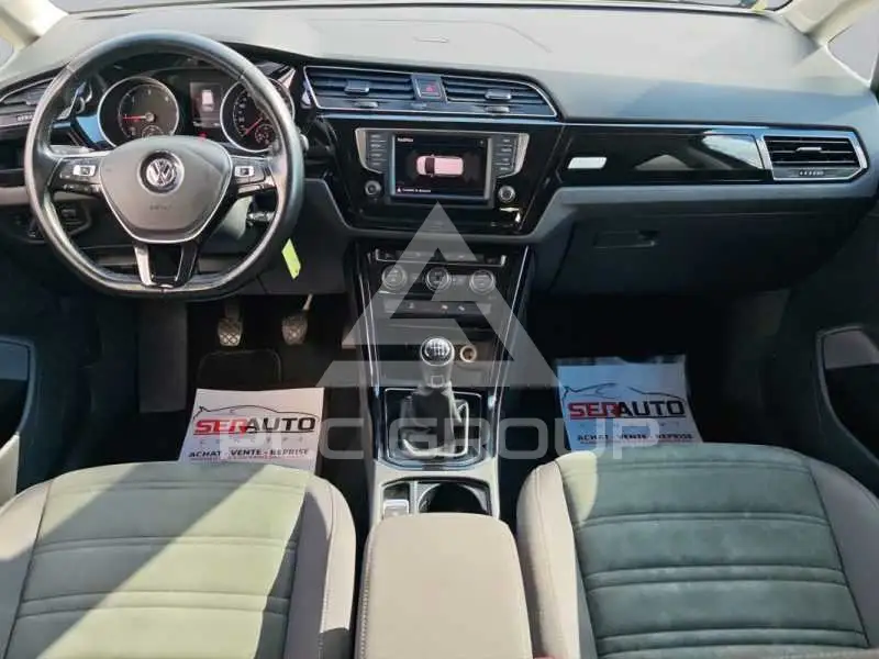 2017 Volkswagen Touran