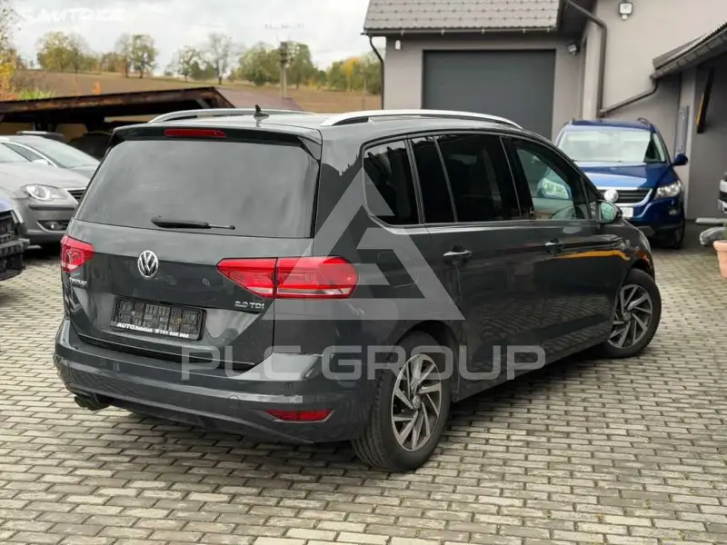 2017 Volkswagen Touran