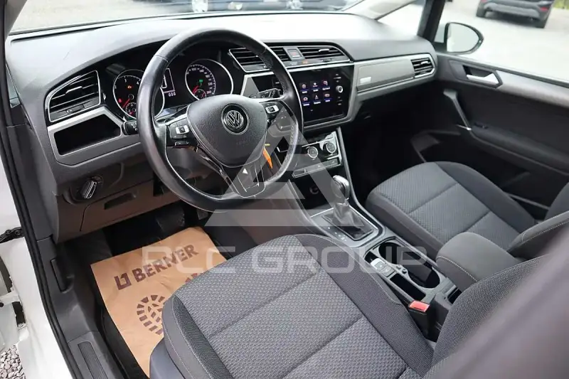 2017 Volkswagen Touran
