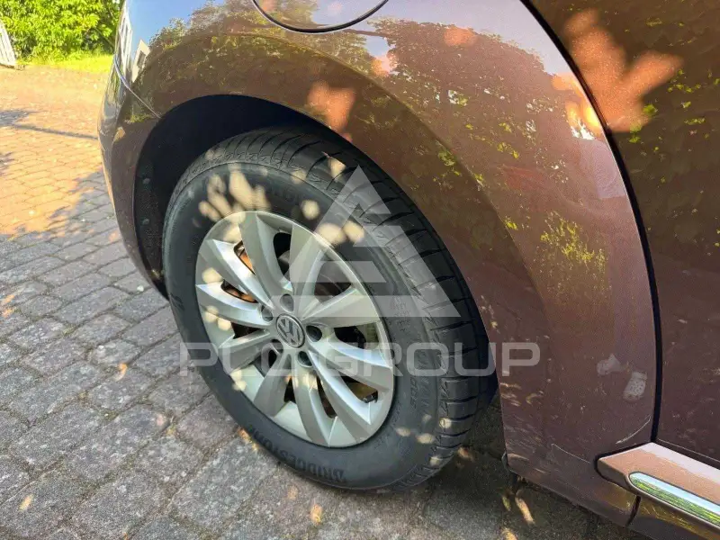 2017 Volkswagen BEETLE