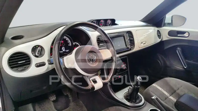 2017 Volkswagen BEETLE