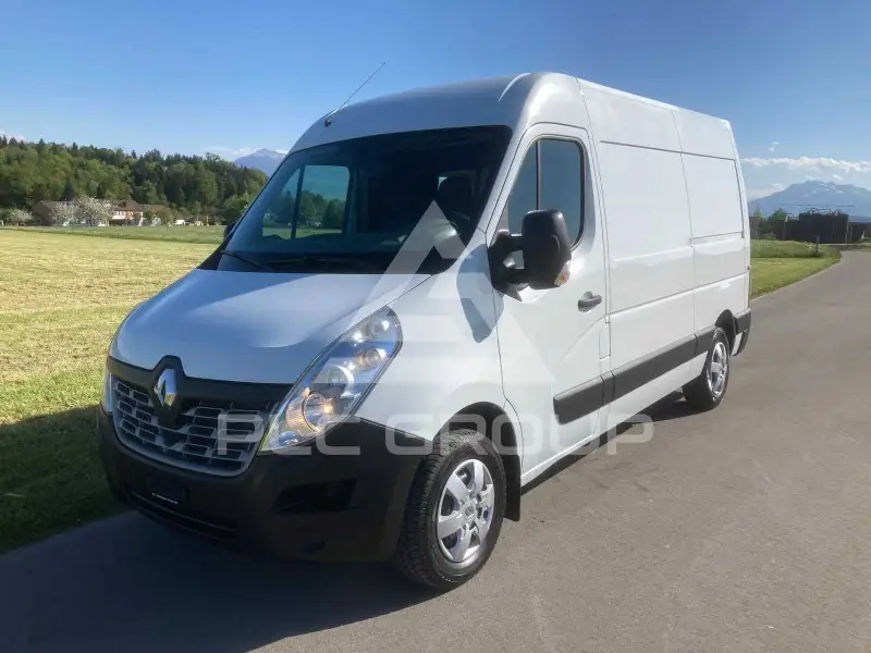 2017 Renault Master