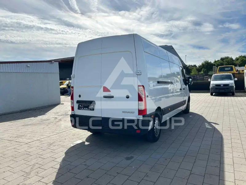 2017 Renault Master