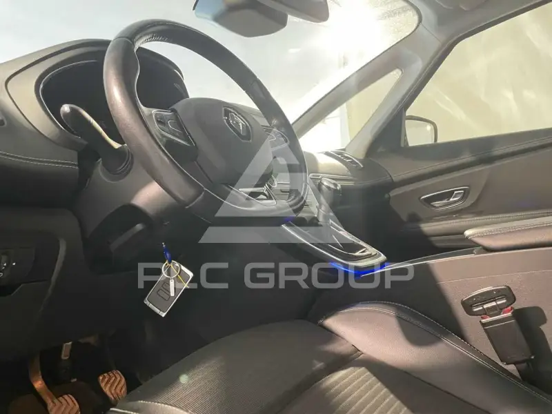 2017 Renault Scenic