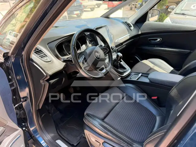 2017 Renault Scenic