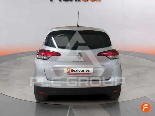 2017 Renault Scenic
