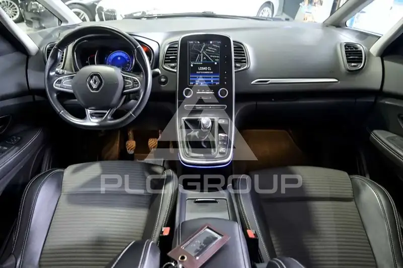 2017 Renault Scenic