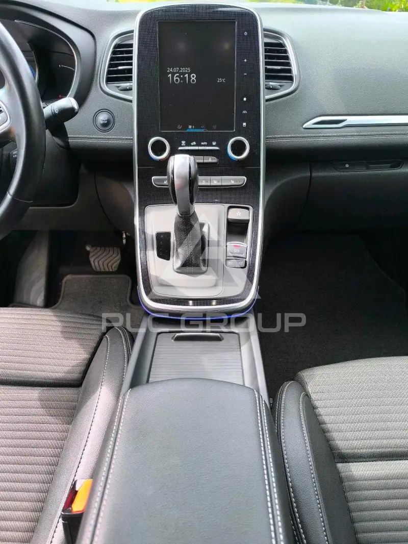 2017 Renault Scenic