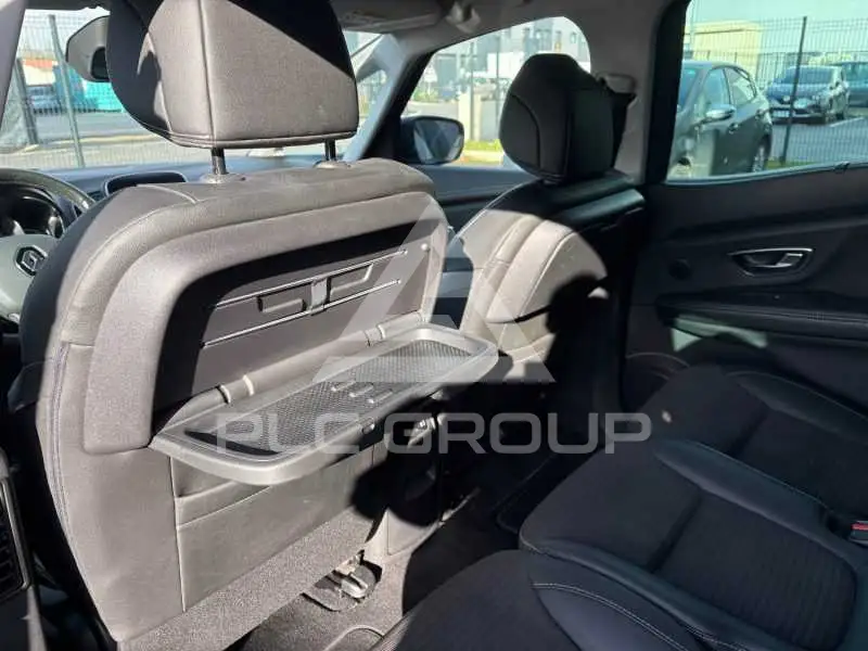 2017 Renault Scenic
