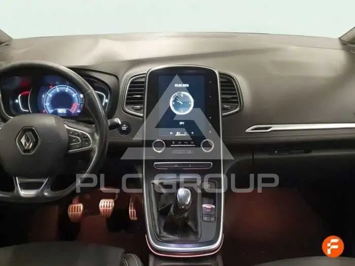 2017 Renault Scenic
