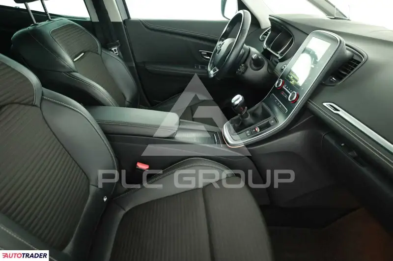2017 Renault Grand Scenic