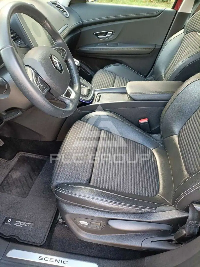 2017 Renault Grand Scenic