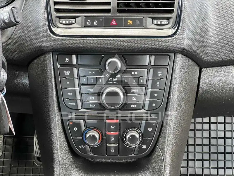 2017 Opel MERIVA