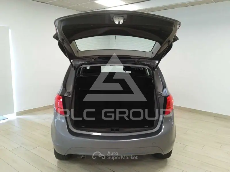 2017 Opel MERIVA