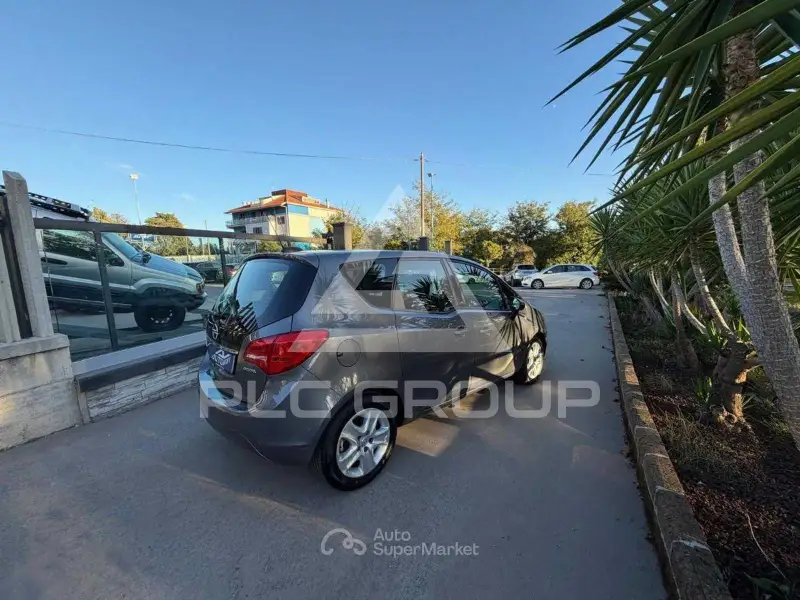2017 Opel MERIVA