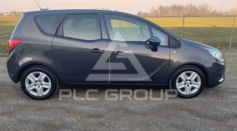 2017 Opel MERIVA
