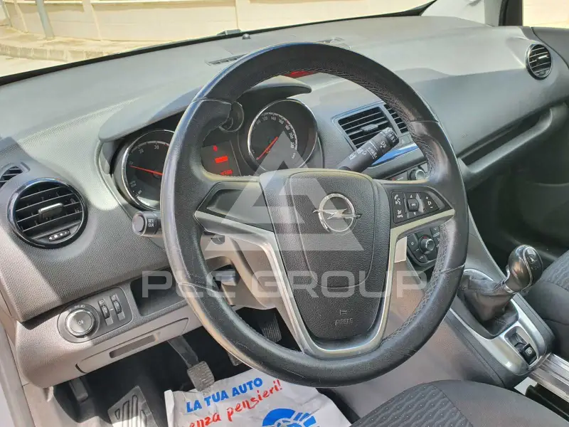 2017 Opel MERIVA